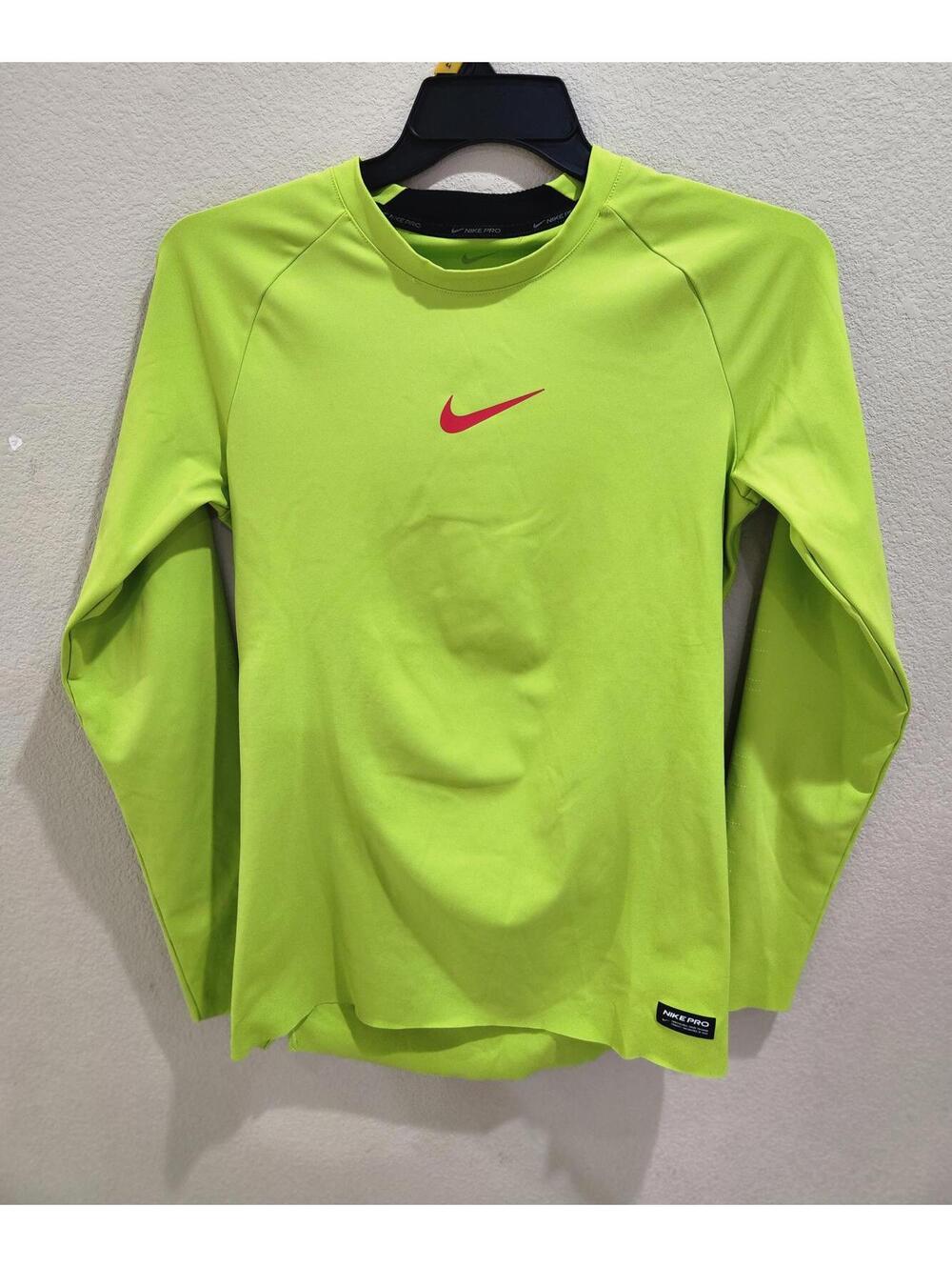 Nike Pro Dri-Fit Mens Long-Sleeve Training Green Size Medium Tight Fit Layer